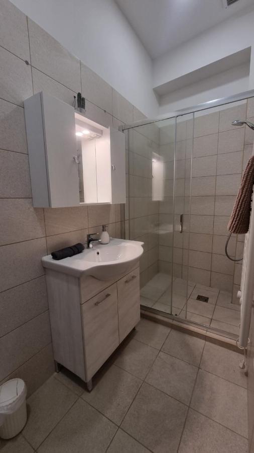 Napfeny Apartman Szegedin Exterior foto